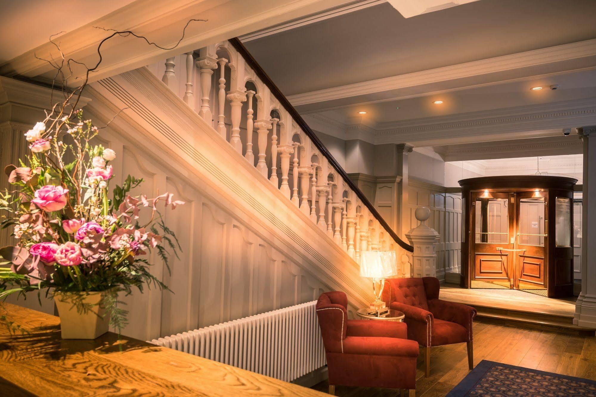 Bishop'S Gate Hotel Londonderry Exterior foto